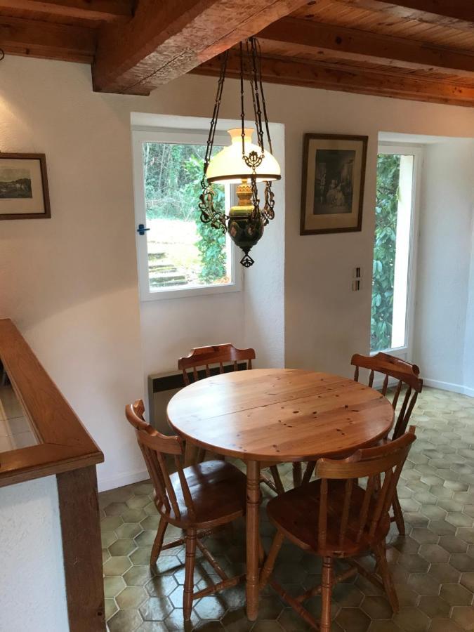 Gîte 4 personnes situé aux portes du Périgord Saint-Adjutory Extérieur photo