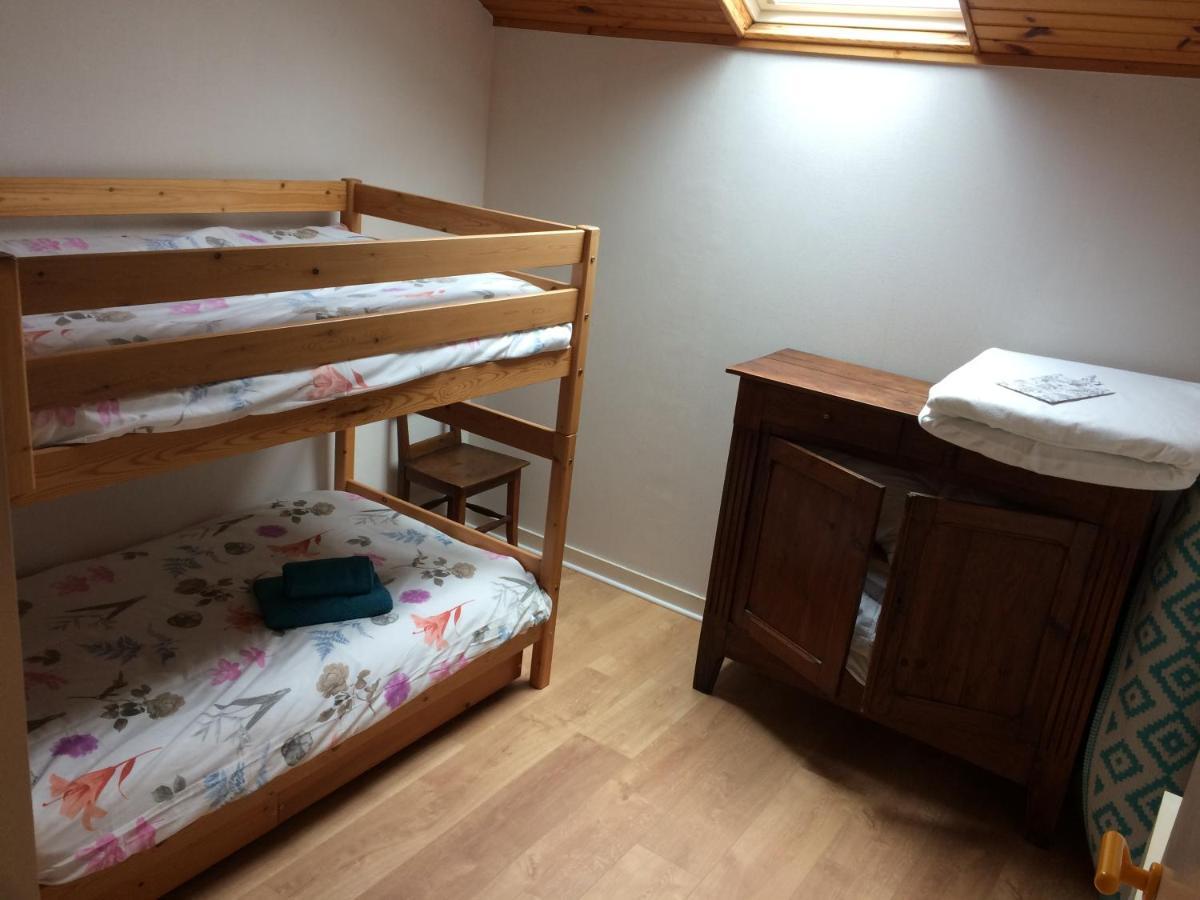 Gîte 4 personnes situé aux portes du Périgord Saint-Adjutory Extérieur photo